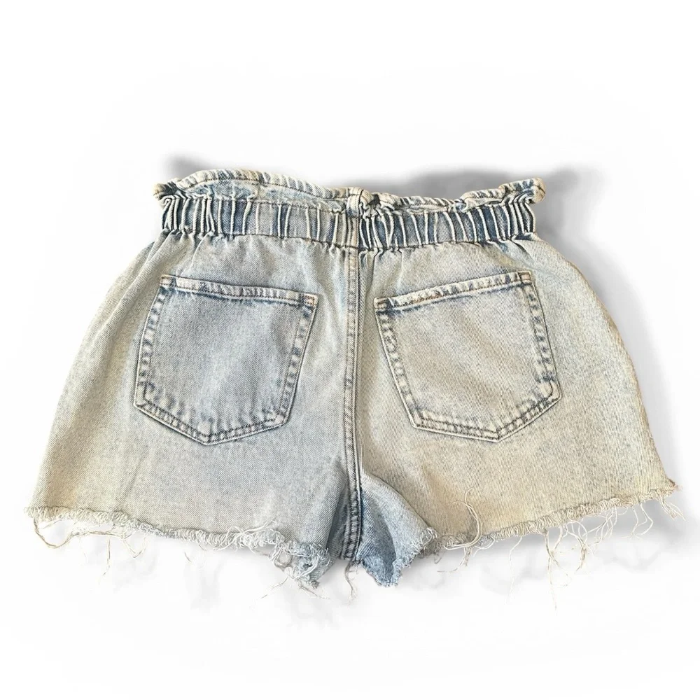 Wild Fable Light Wash Paperbag Denim Shorts - Picture 4 of 6